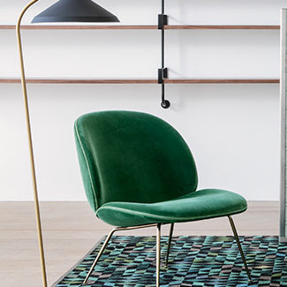 Collection Claude Cartier décoration architecte d'intérieur à Lyon. Fauteuil Beetle GUBI