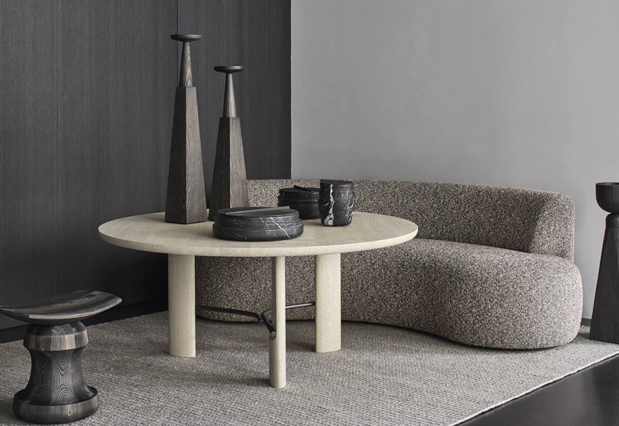 Collection Claude Cartier décoration architecte d'intérieur à Lyon. Table de repas HUB Collection Particulière