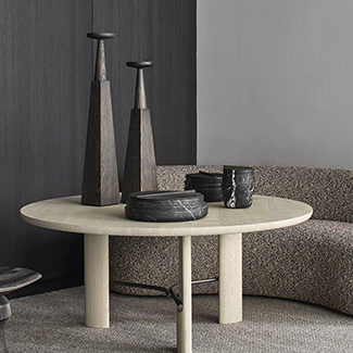 Collection Claude Cartier décoration architecte d'intérieur à Lyon. Table de repas HUB Collection Particulière