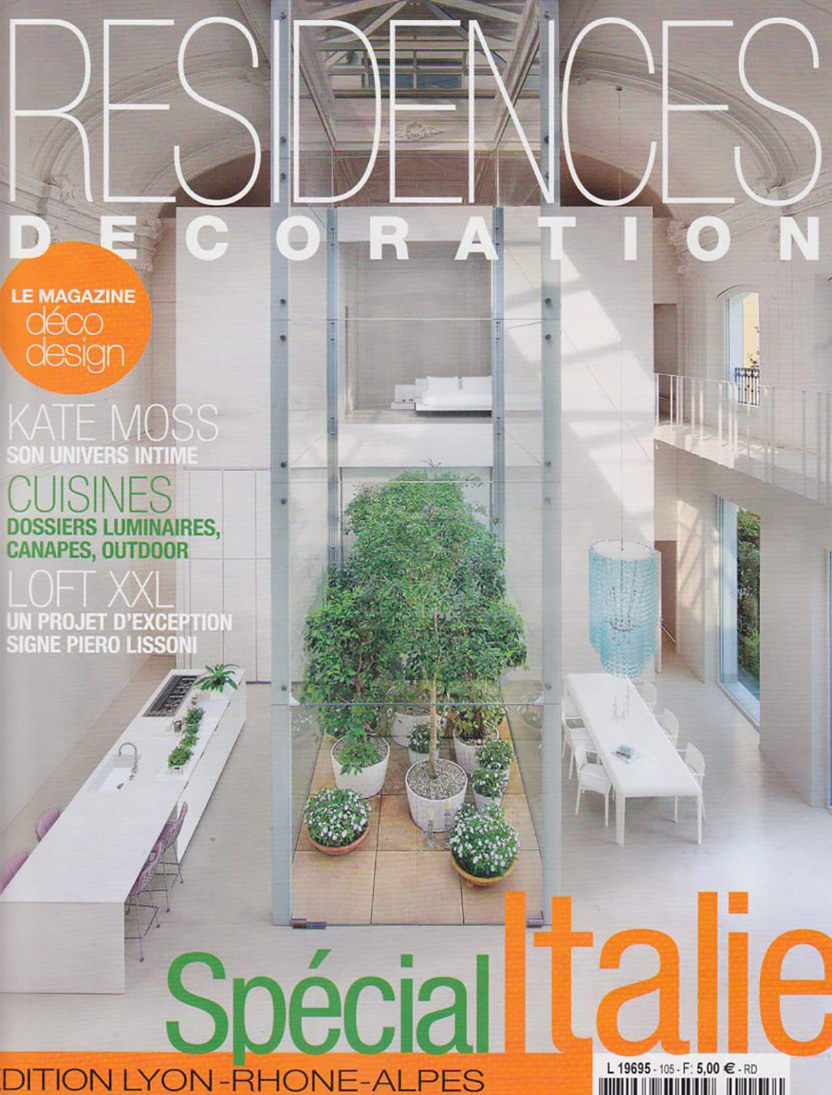 Parution presse RESIDENCES DECORATION 2011 Claude Cartier décoration architecte d'intérieur à Lyon.