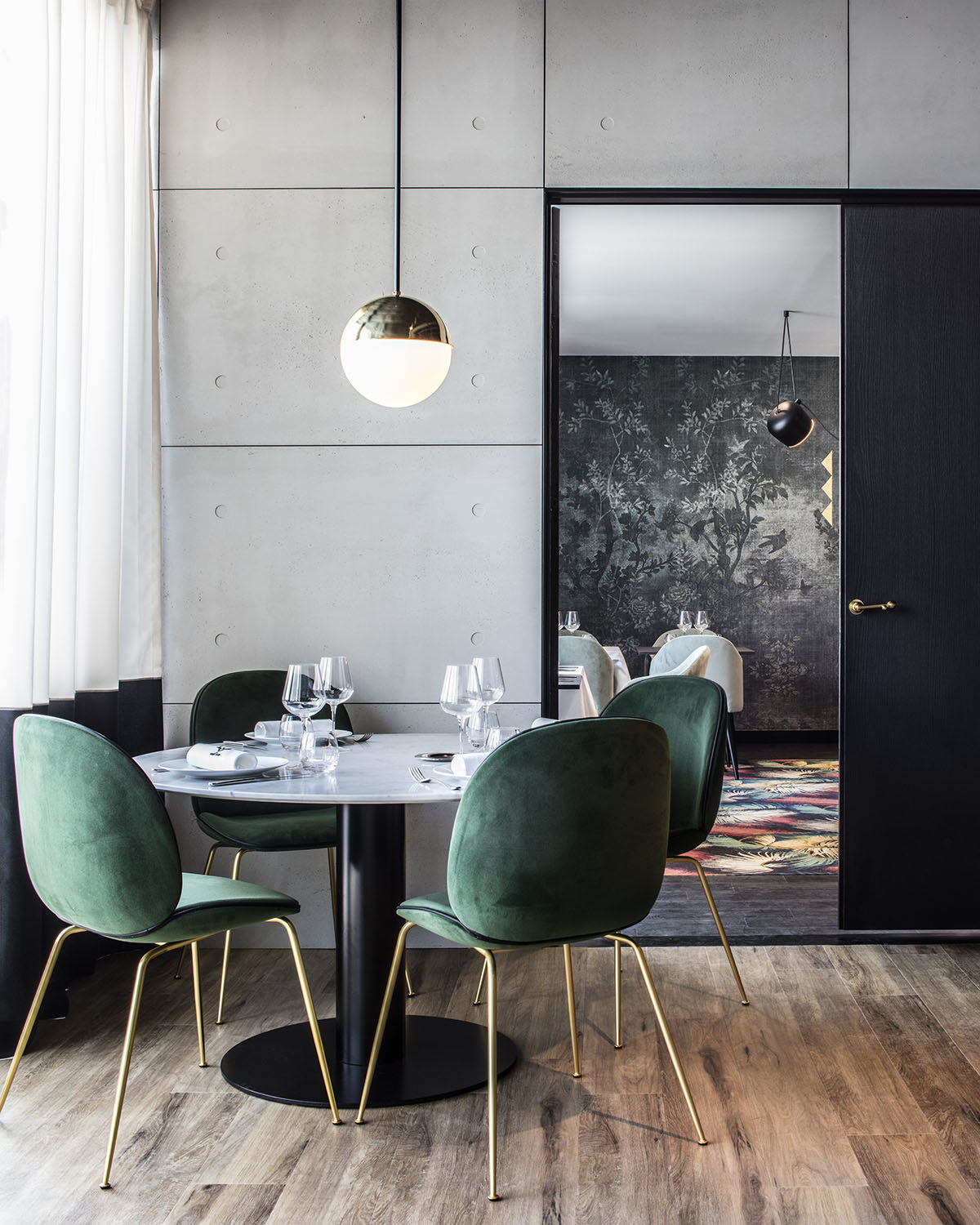 Réalisation commercial Claude Cartier décoration architecte d'intérieur à Lyon.