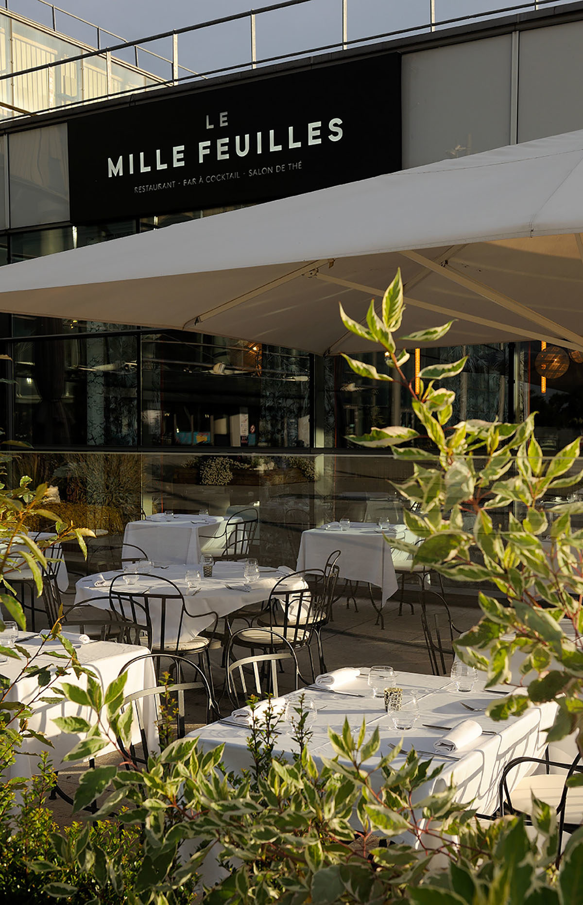 Réalisation commercial Claude Cartier décoration architecte d'intérieur à Lyon.